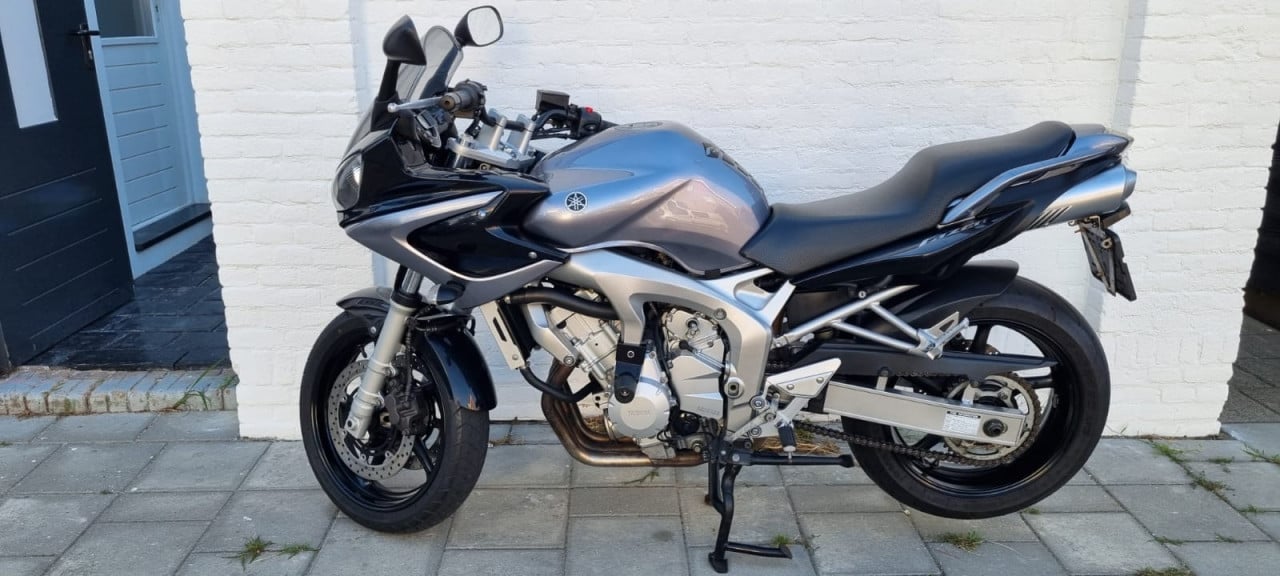 Yamaha Fazer 600