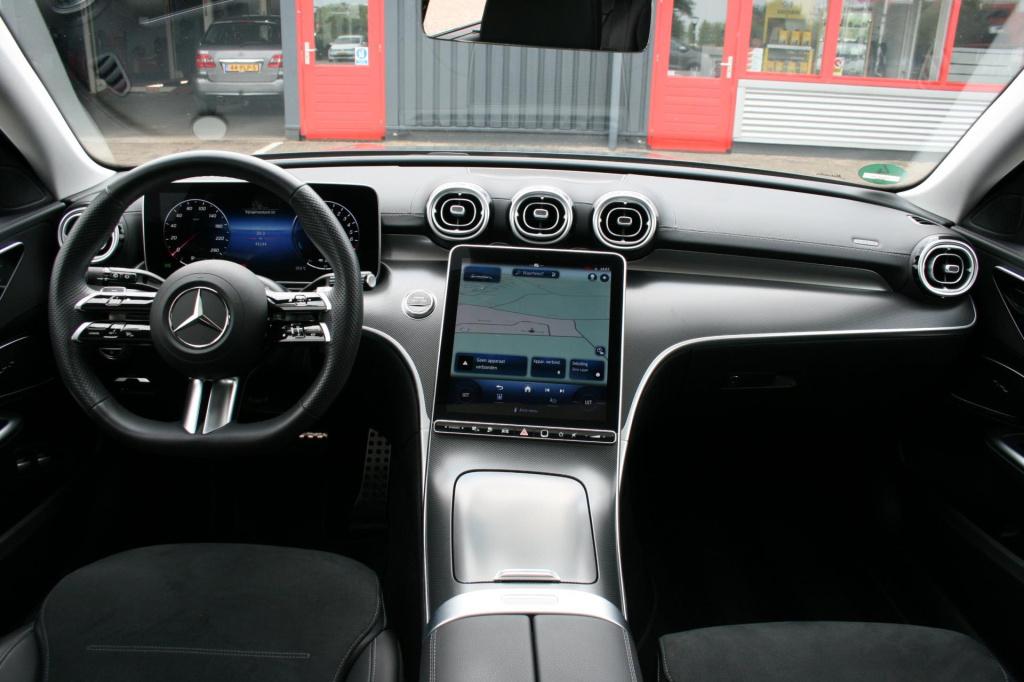 Mercedes-Benz C-Klasse estate 300 e amg line