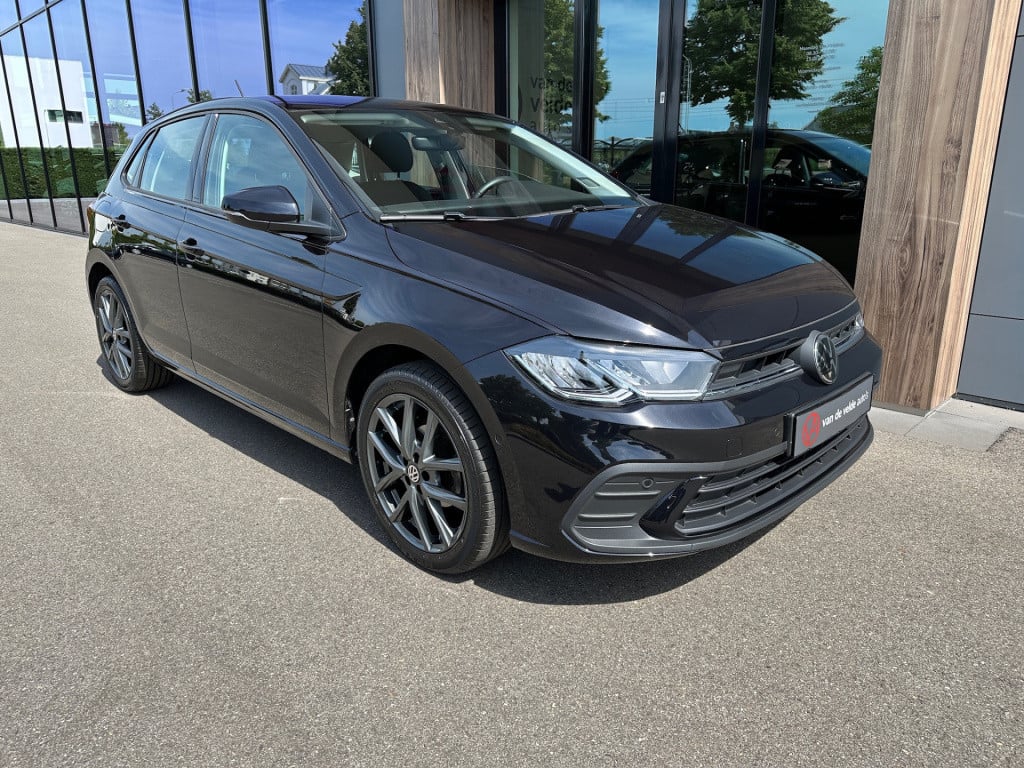Volkswagen Polo 1.0 tsi dsg life | dode hoek | carplay | 17 inch velgen | r