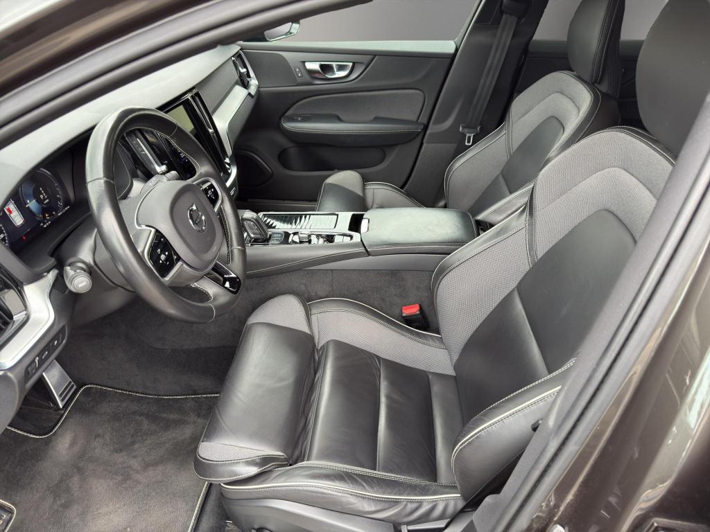 Volvo V60 t6 recharge 4x4 geartronic inscription | phev | lederen stoelen m