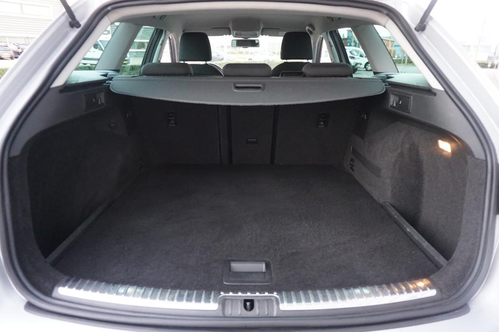 Seat Leon st 1.0 ecotsi style connect climate / navi / cruise / camera / pa