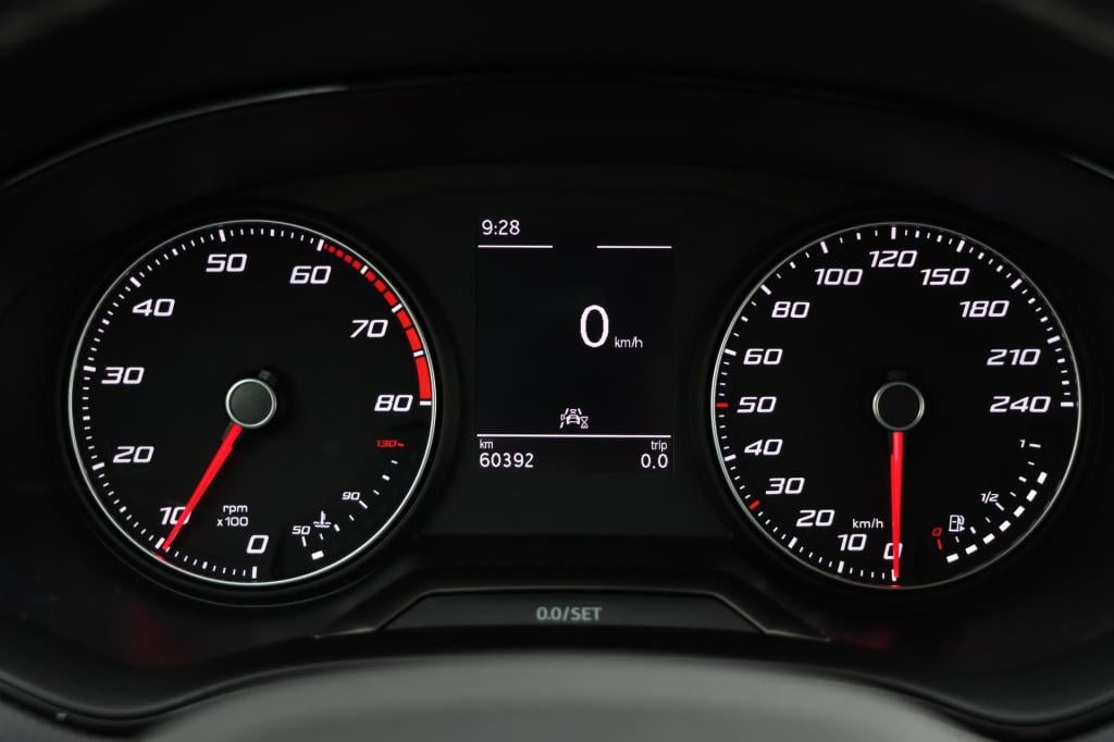 Seat Arona 1.0 tsi style | carplay | sensoren achter | cruise control