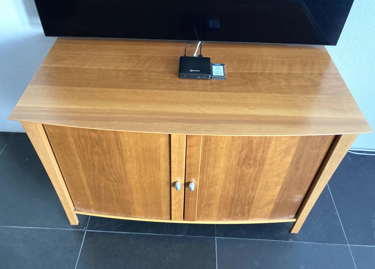 Meubel set, dressoir/tafel/stoelen