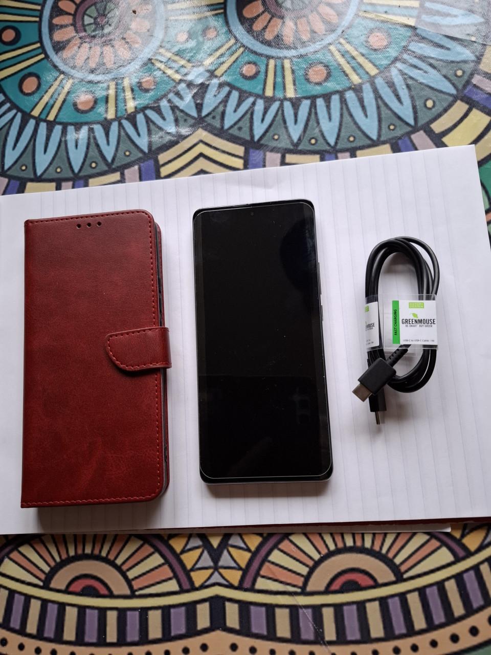 OPPO Reno 10 5G 128 GB.