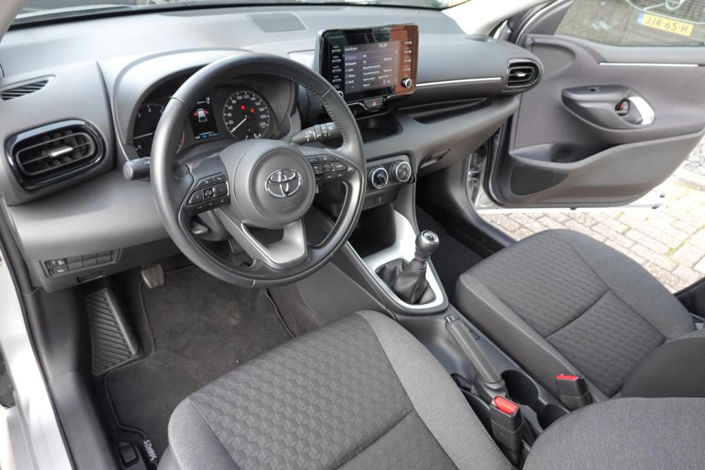 Toyota Yaris 1.5 vvt-i active