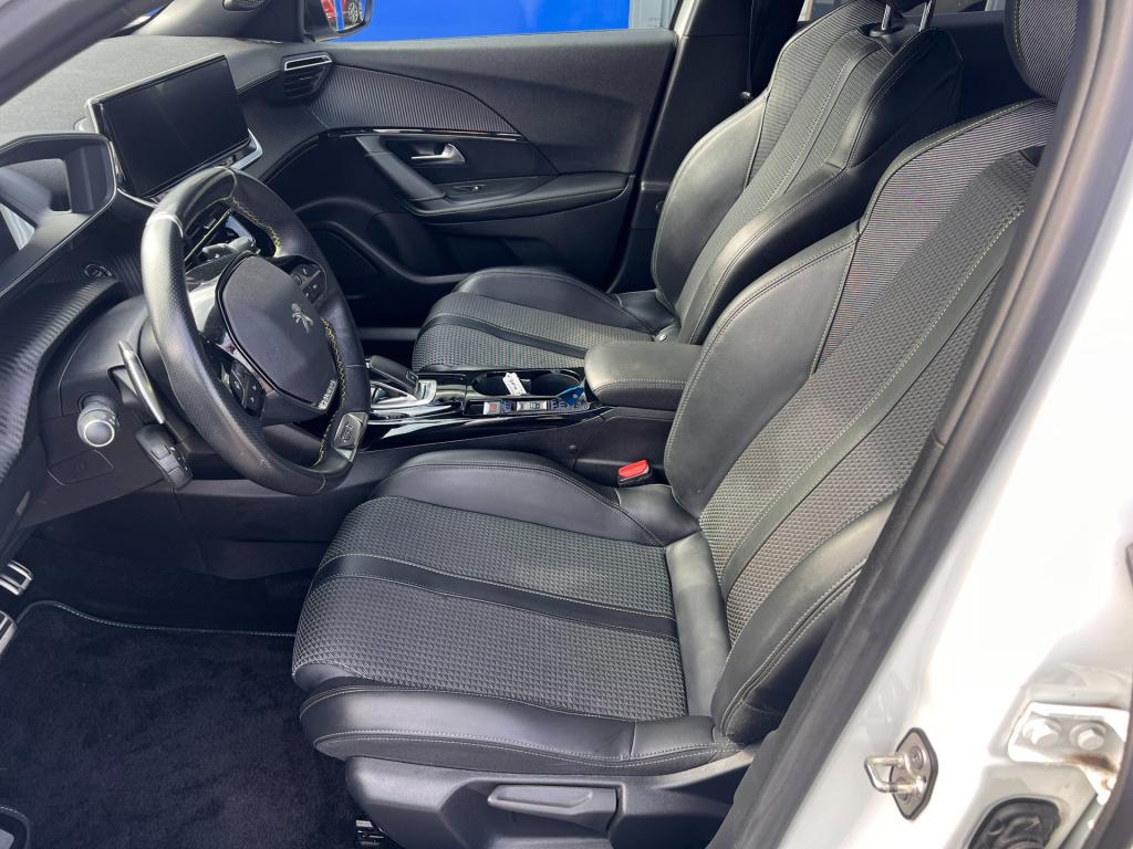 Peugeot 2008 1.2 puretech gt automaat, elektr. panodak enz....