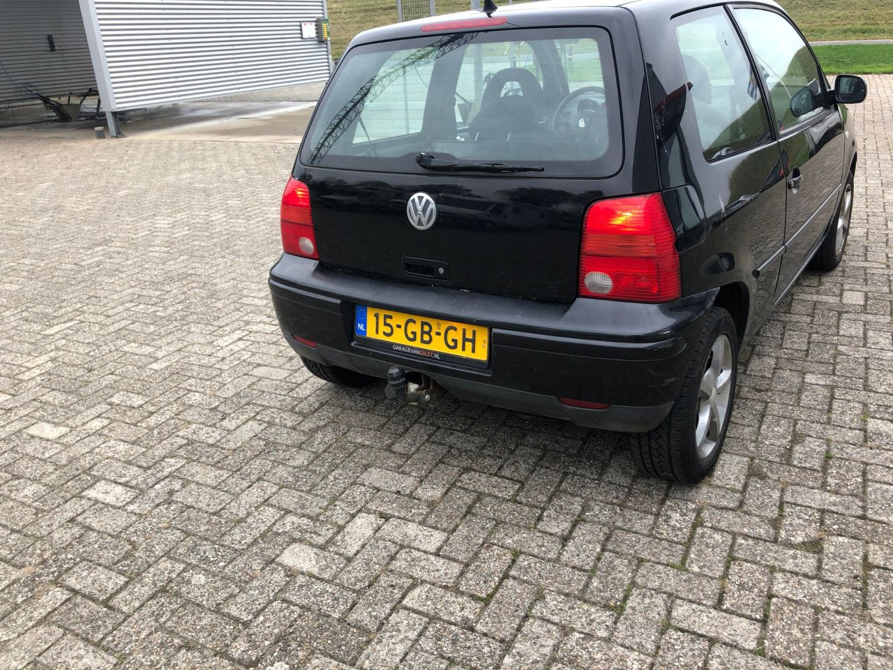 Volkswagen Lupo zwart - automaat - BJ 2000