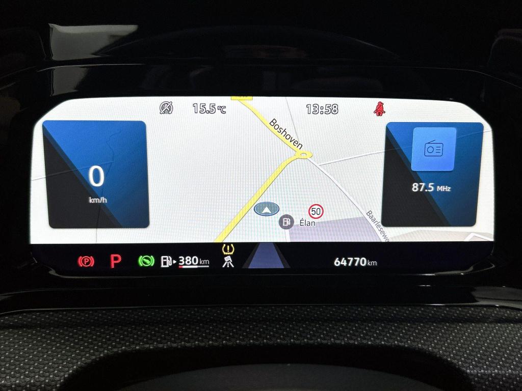 Volkswagen Golf 1.5 etsi r-line business | automaat | panoramadak | navigat