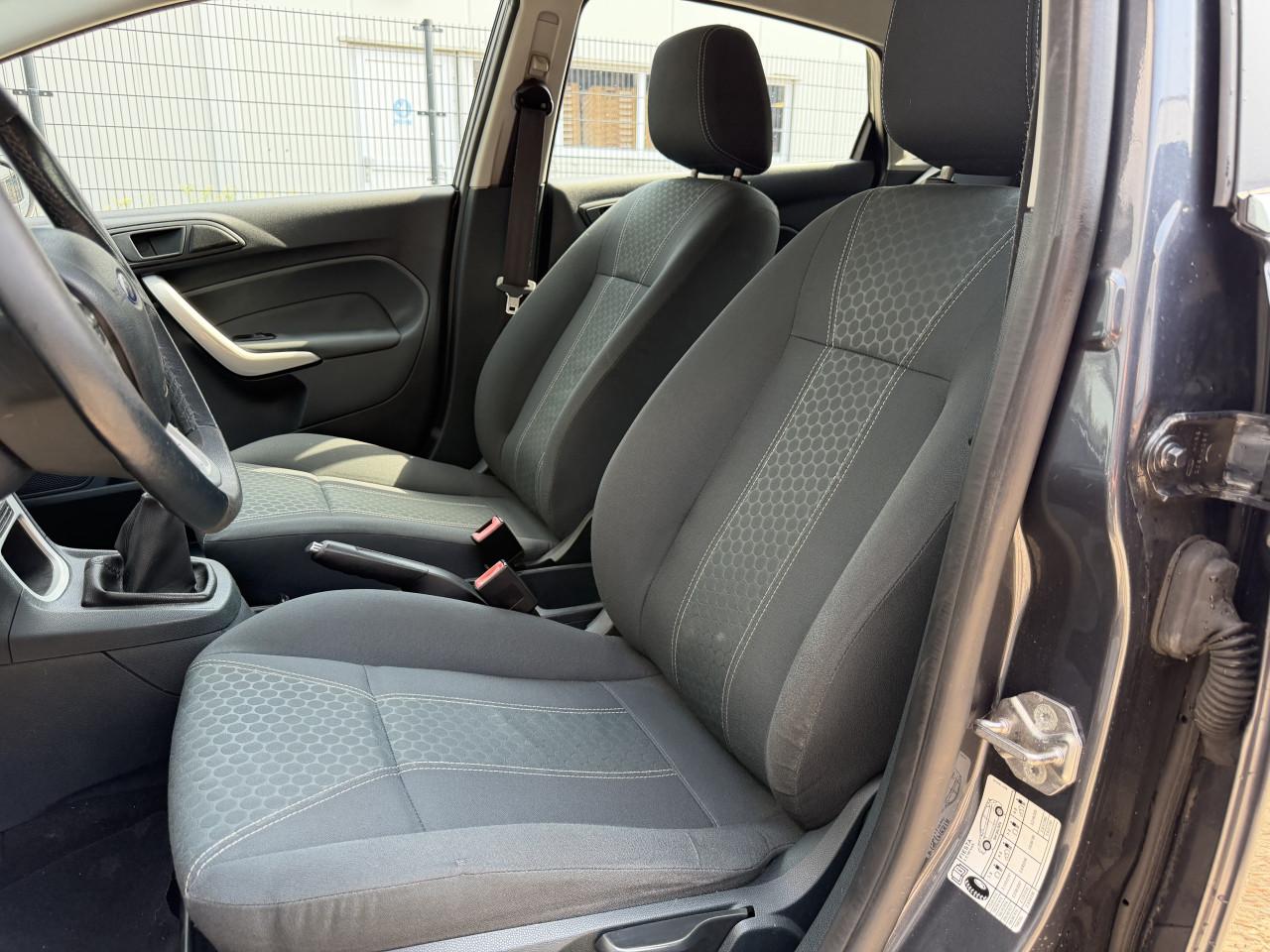 Ford Fiësta 1.6 Ti-vct 88KW Titanium 5DR 2009 Grijs Airco Apk Nap
