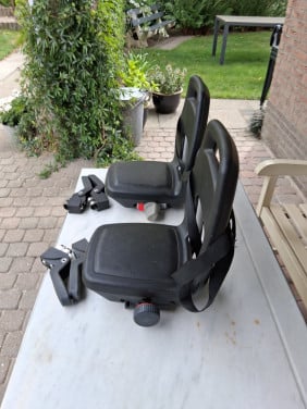 Kinderzitjes kinderstoeltjes
