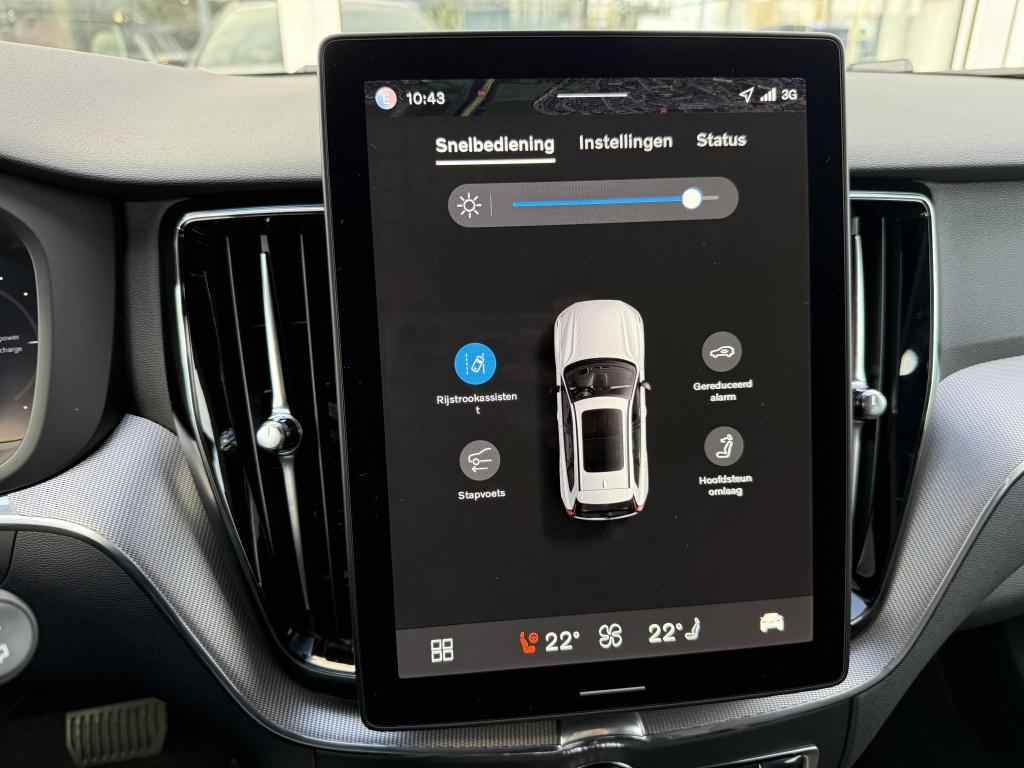 Volvo XC60 t6 398pk recharge dark black edition| panodak| luchtvering| trek