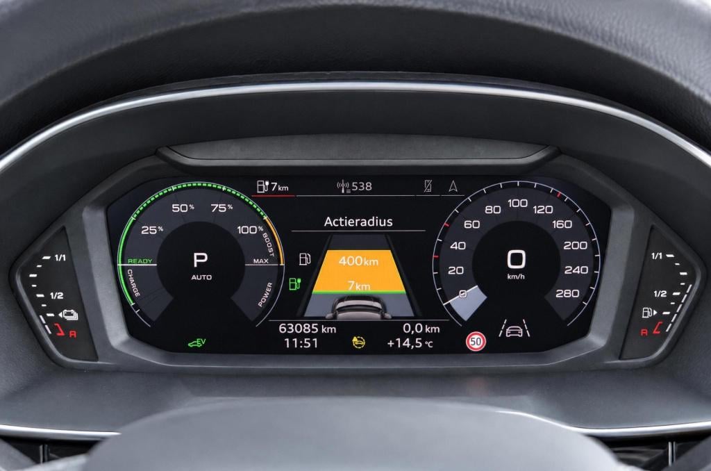 Audi Q3 sportback 45 tfsi e s edition 245pk s-tronic