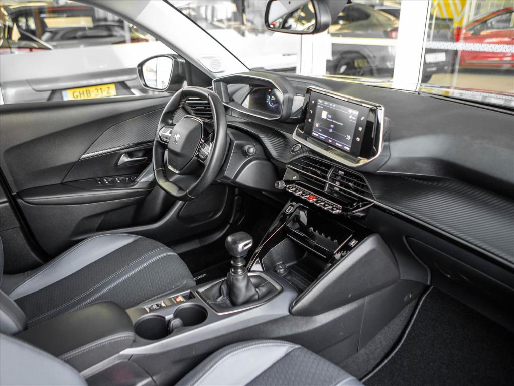 Peugeot 2008 1.2 puretech 130pk allure | stoelverwarming | park. sensoren |