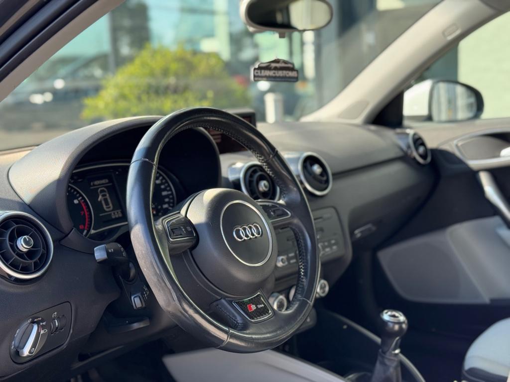 Audi A1 Sportback 1.4 tfsi ambition * cruise control * clima * navigatie * 