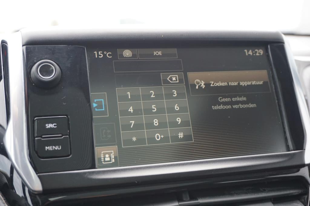 Peugeot 2008 1.2 puretech active airco / navi / cruise / pano / carplay / p