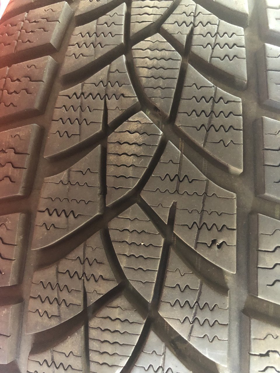 4 stuks Winterbanden met lichtmetalen velgen 205/60 R16
