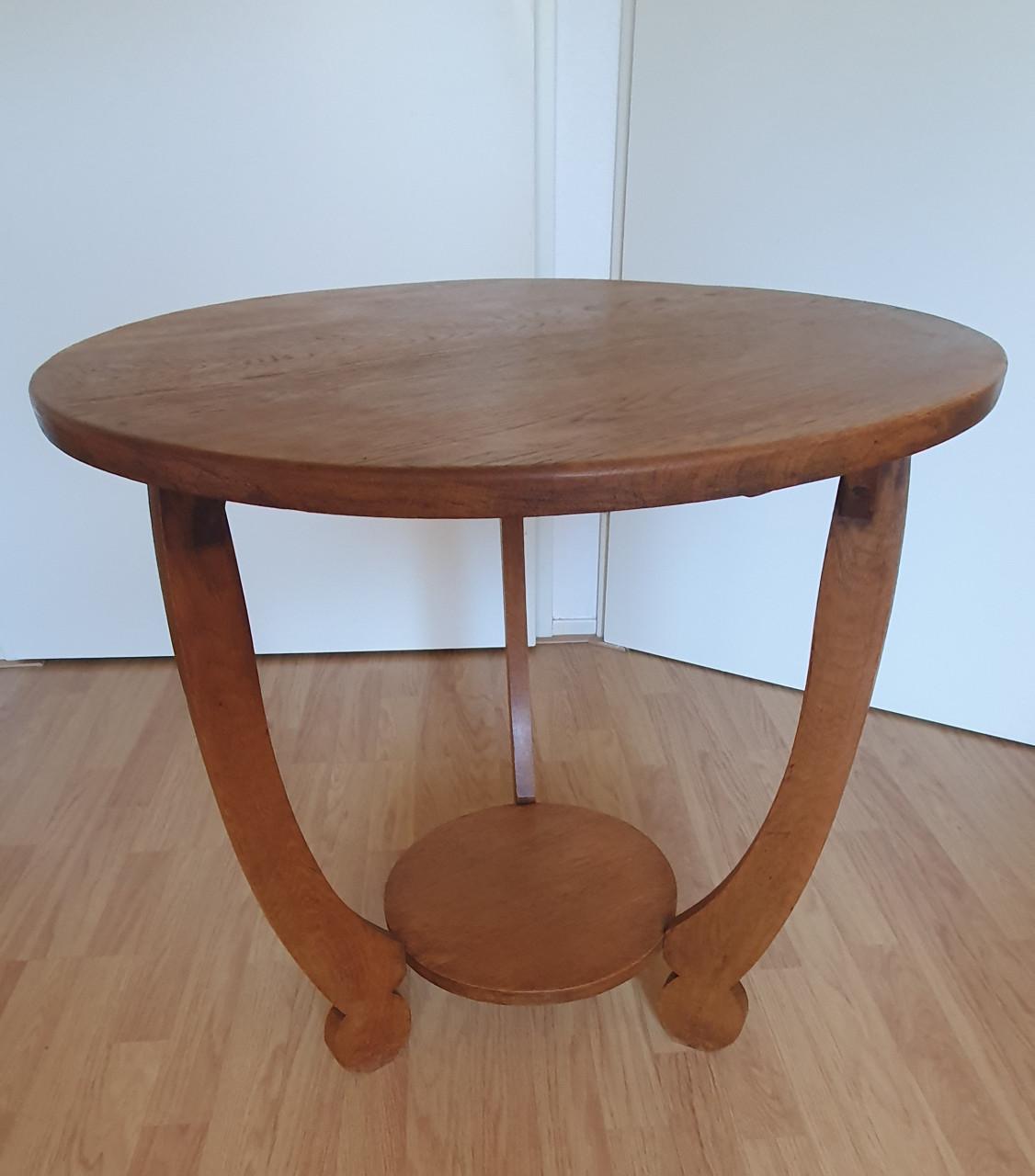 Rond eiken art deco tafeltje