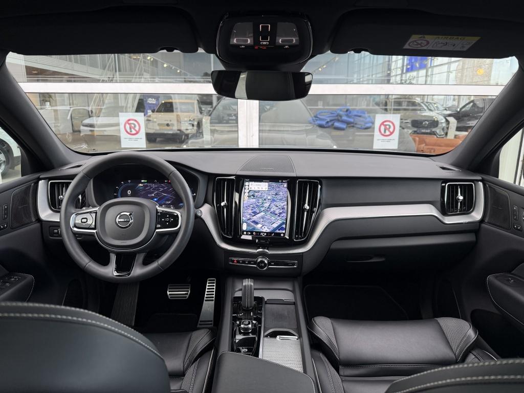 Volvo XC60 t6 340pk recharge r-design| adap.cruise| panodak| 22''lm| camera