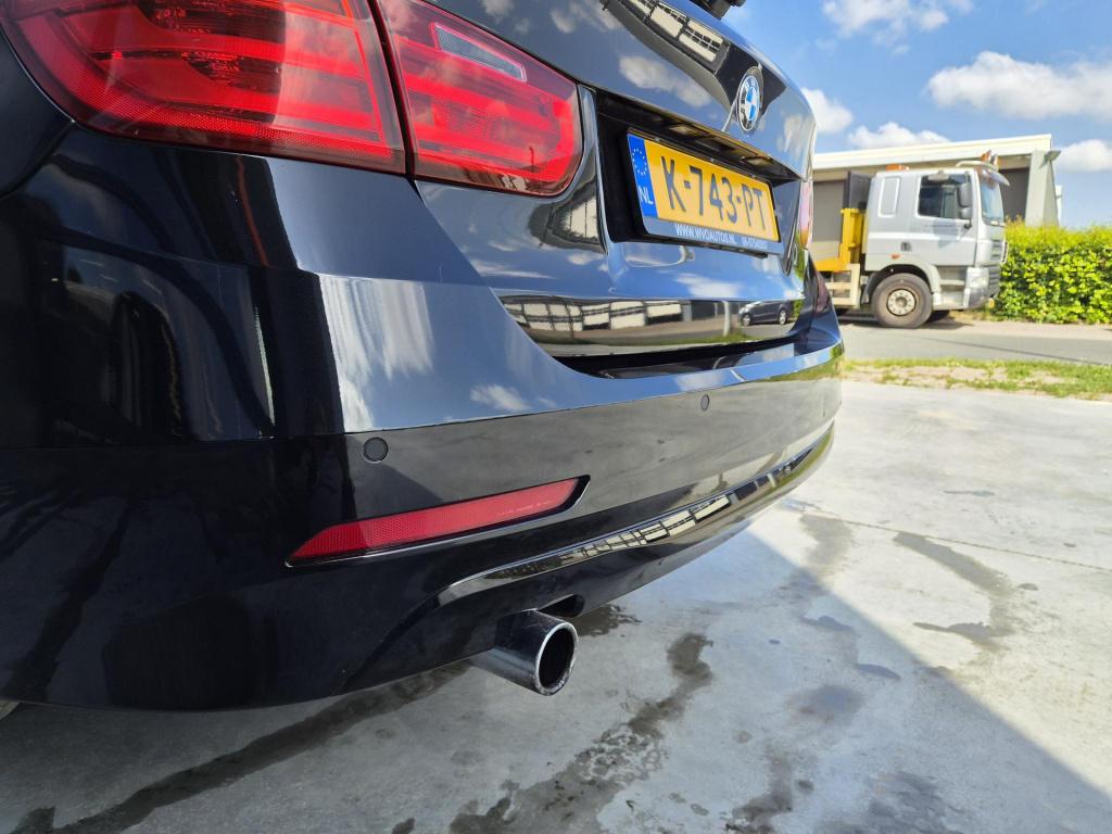 BMW 3-serie touring 320i executive
