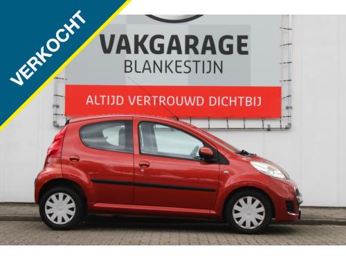 Peugeot 107 1.0-12v sublime