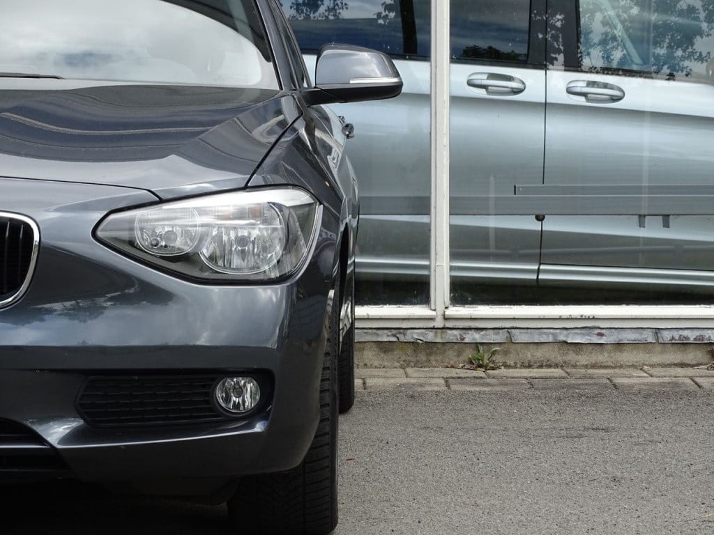 BMW 1 Serie 114i | 18" | bluetooth