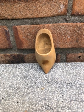 Leuk houten klomje.