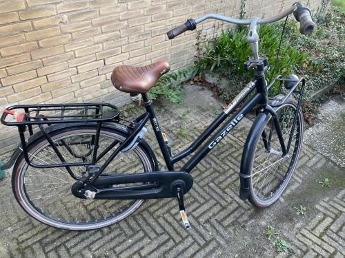 3 fietsen te koop t.e.a.b.