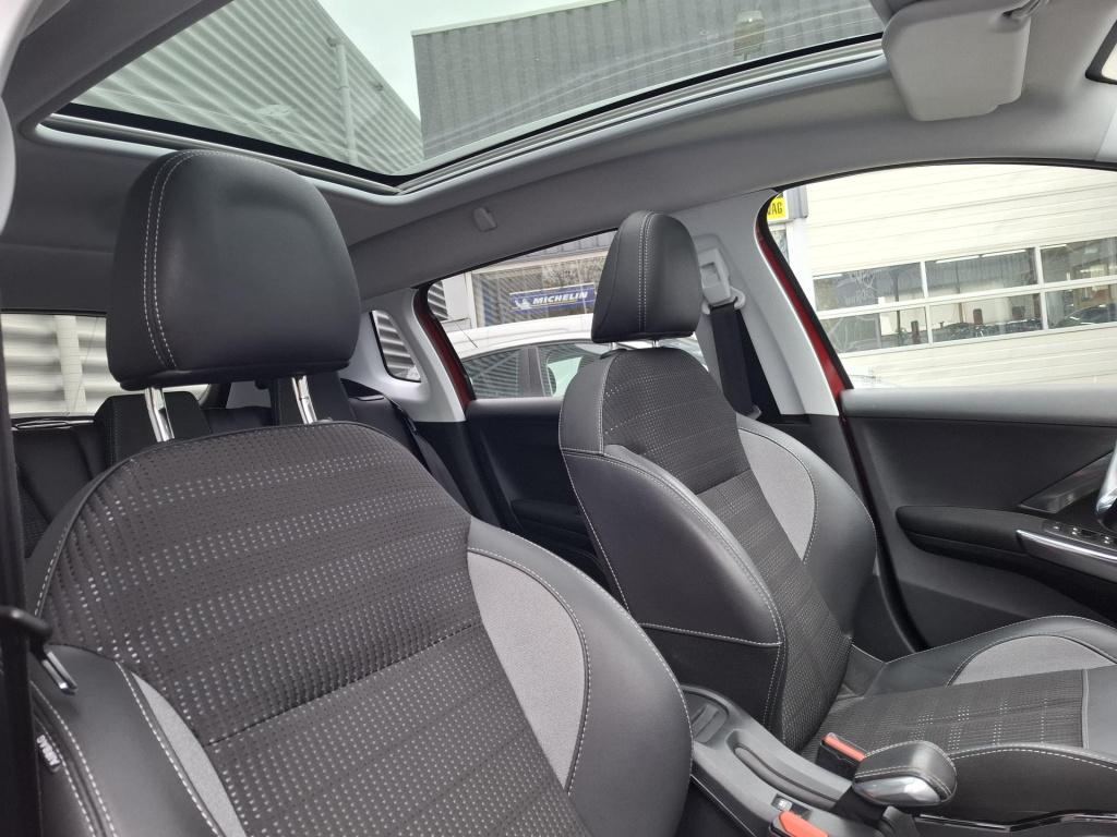 Peugeot 2008 suv 130 allure pano/cam/lmv/trekhaak