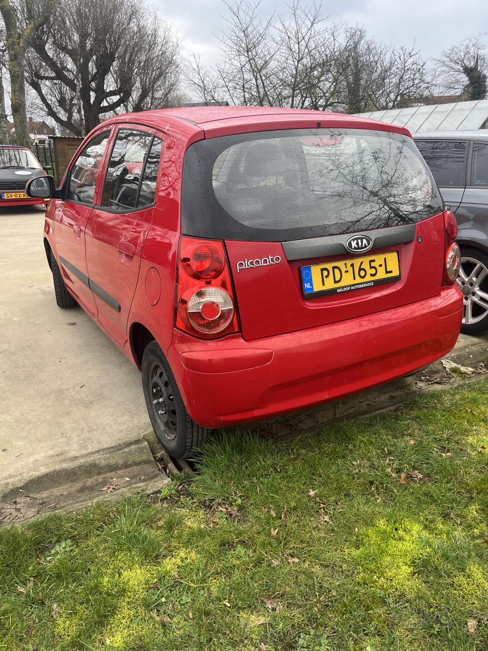 Kia Picanto. Grote beurt+ apk