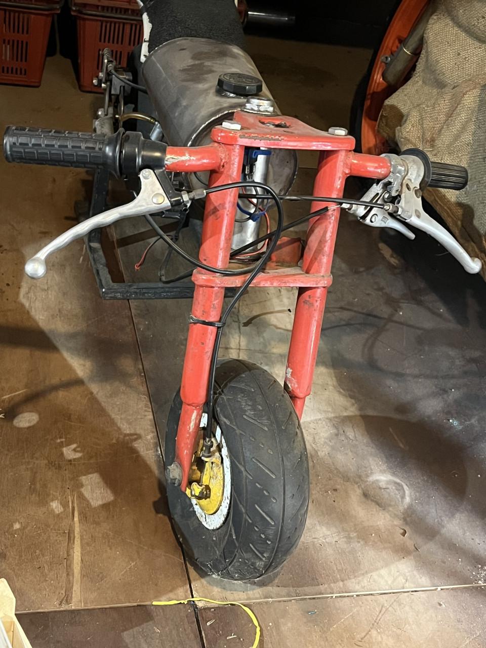 Puch maxi met onderdelen