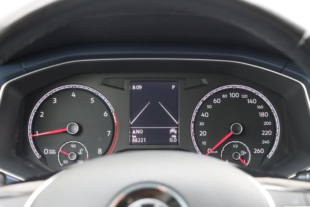 Volkswagen T-roc 1.5 tsi sport dsg7 150pk | side assist | camera | stoelver