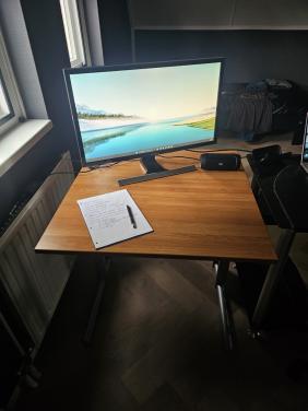Bureau 2 x