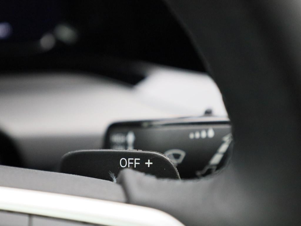 Volkswagen Golf 1.4 ehybrid style | lmv | automaat | navigatie | parkeer se