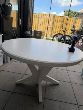 Ronde eettafel