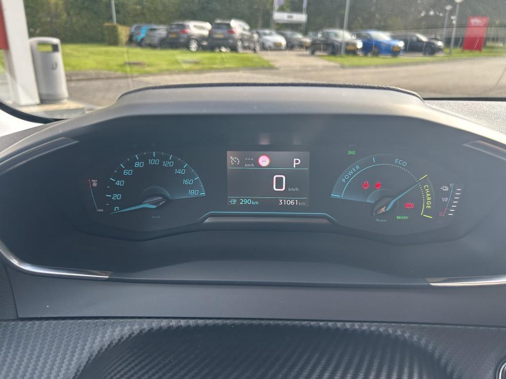 Peugeot 208 ev 50kwh 136pk active pack | navigatie | bluetooth | parkeersen