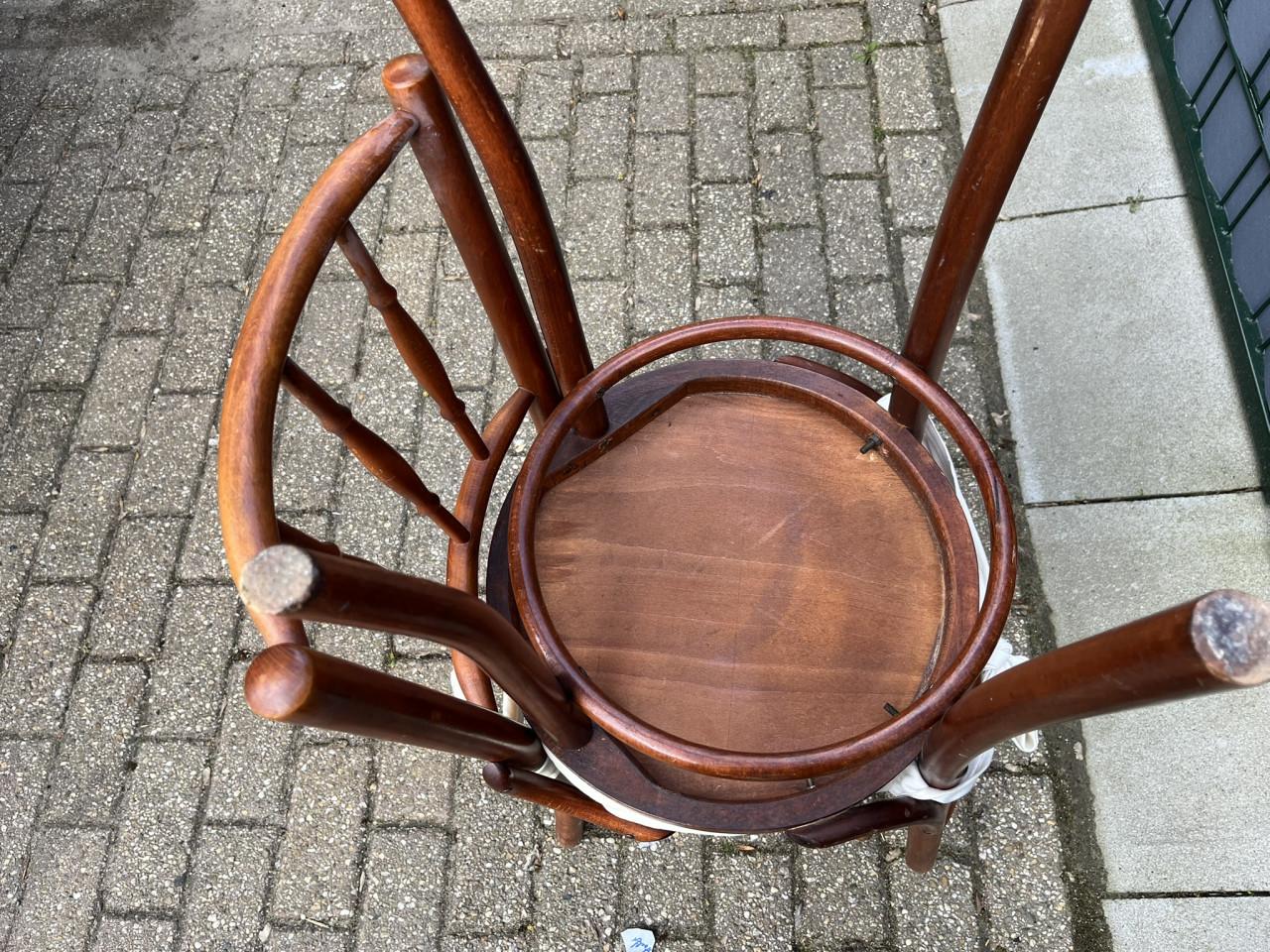 Bistrostoel Thonetstijl