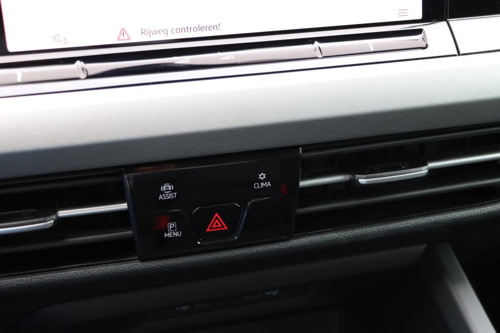 Volkswagen Golf 1.0 etsi life 115pk dsg7
