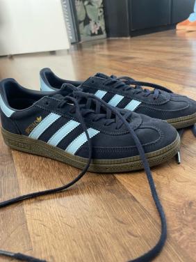 Adidas spezial