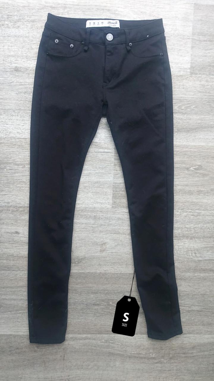 Pakket dameskleding 23 stuks maat XS/ S