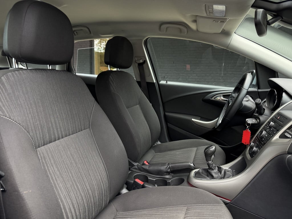 Opel Astra sports tourer 1.4 turbo edition