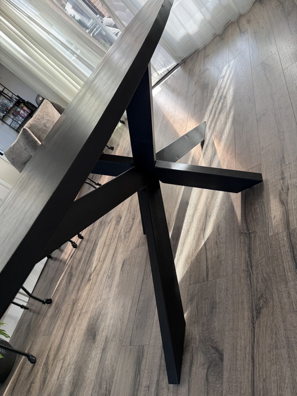 Ovale zwarte mango hout eettafel 240 cm