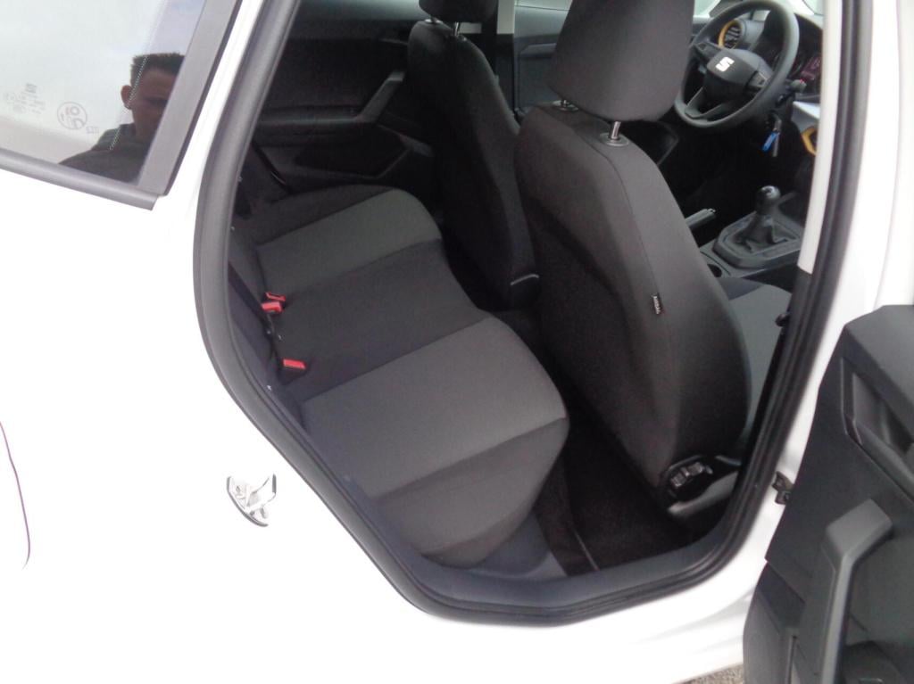 Seat Ibiza 1.0 mpi reference/airco/led/pdc/carplay/lm velgen/1st eig/slecht