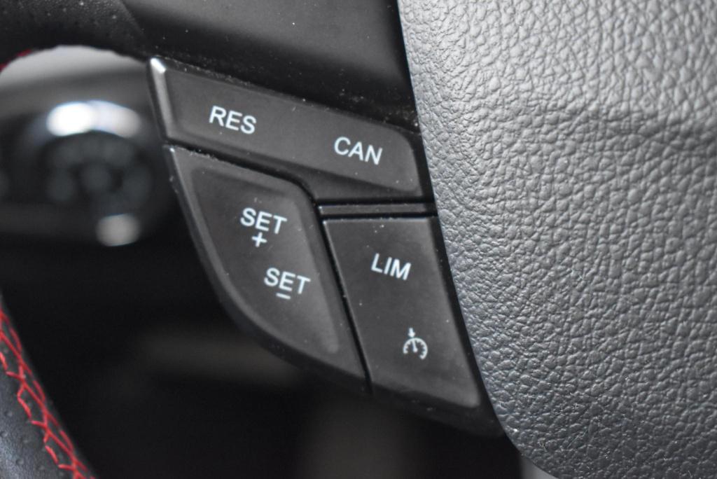 Ford Ecosport 1.0 ecoboost st-line | automaat | trekhaak | panoramadak | cl
