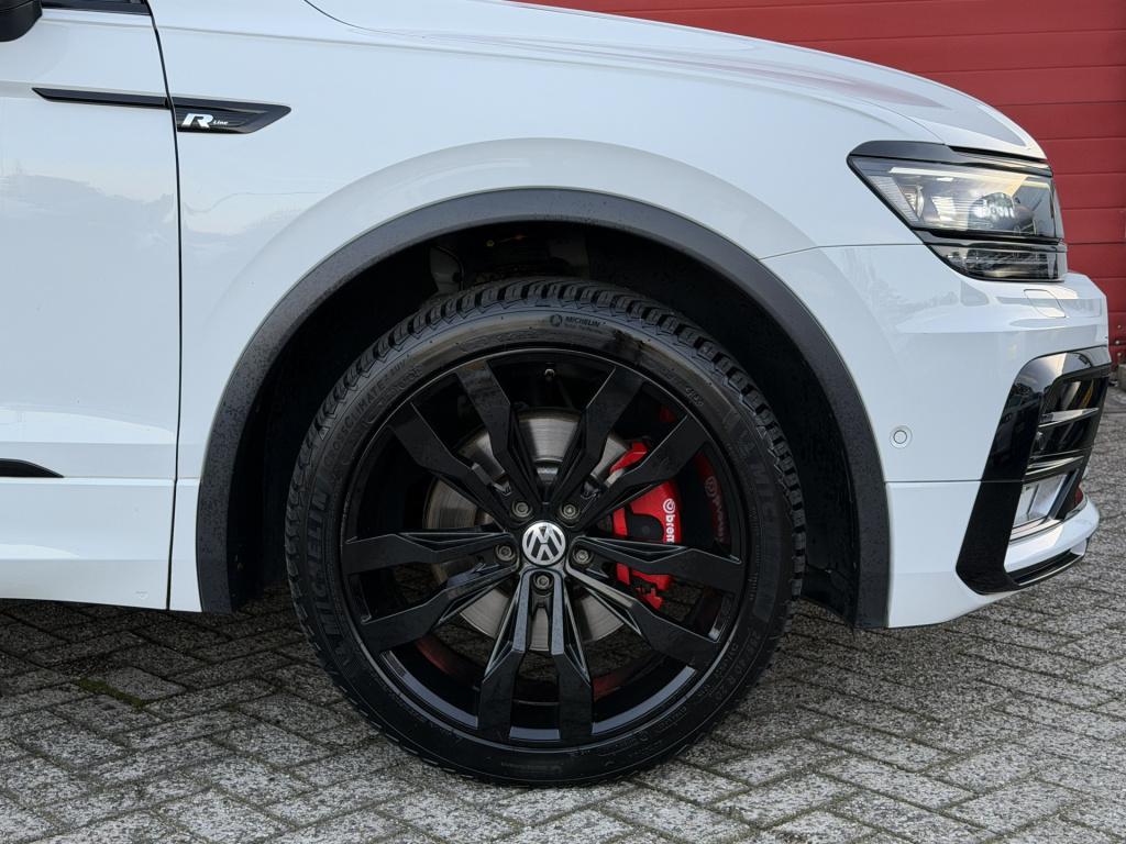 Volkswagen Tiguan 2.0 tsi 4motion highline | pano | acc | carplay | rijklaa