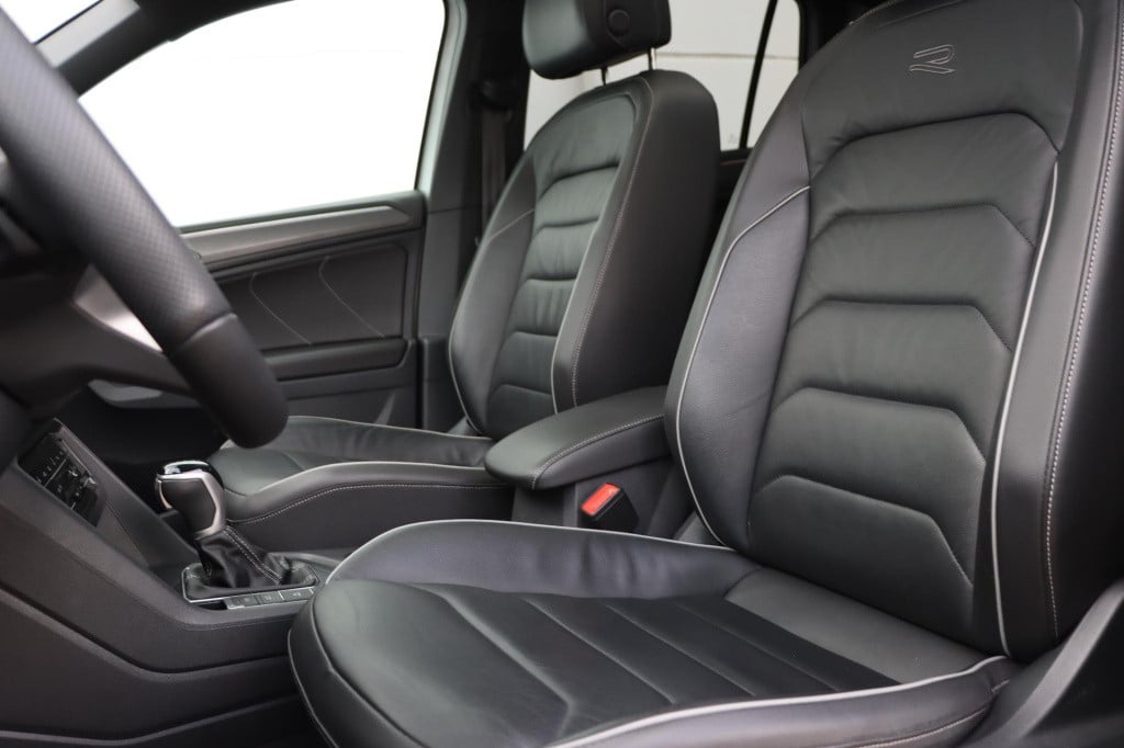 Volkswagen Tiguan 1.4 tsi ehybrid r-line business black style 245pk