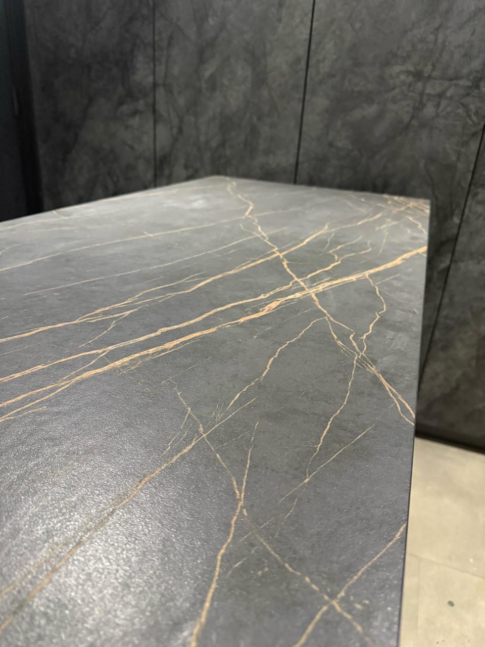 Buitenkeuken staal dekton pizza oven