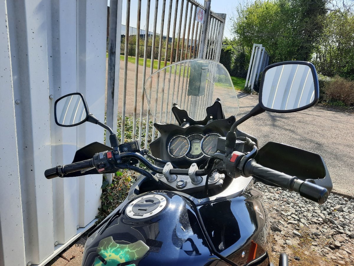 Suzuki VStrom 1000 uit 2007 met veel extra's