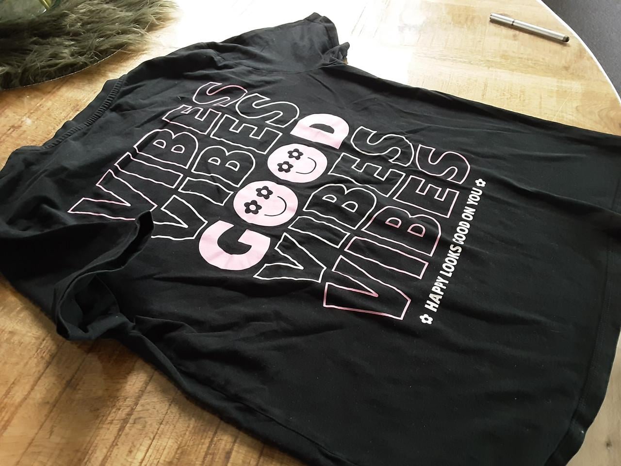 Als nieuw  meisjes shirt  mt XS