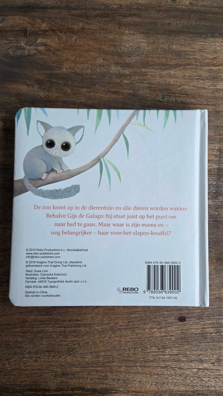 🎈Kartonnen boek 'Ik wil een knuffel!'.