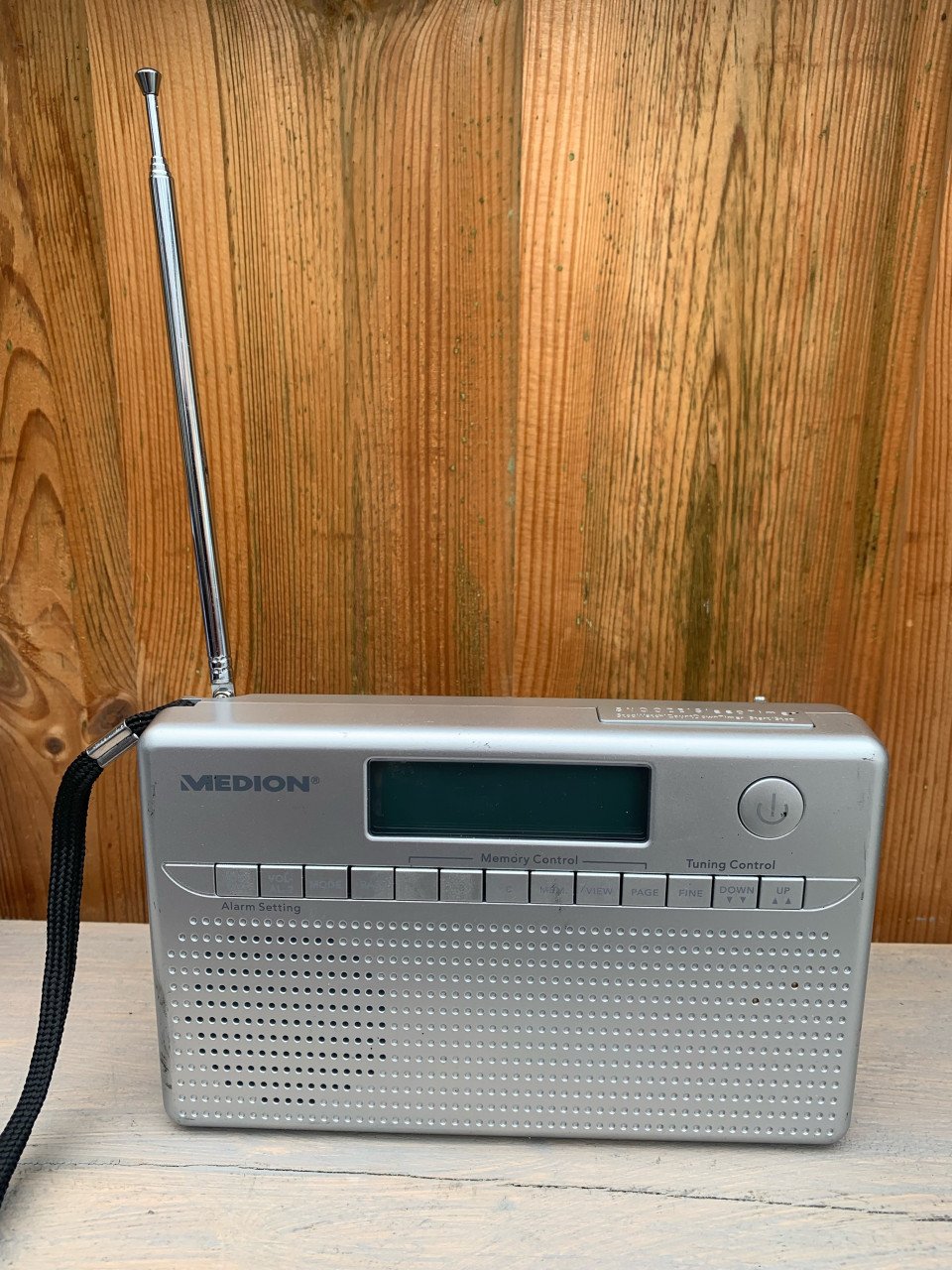 Transistor radio te koop